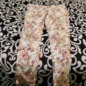 Flower  patterned jeans
